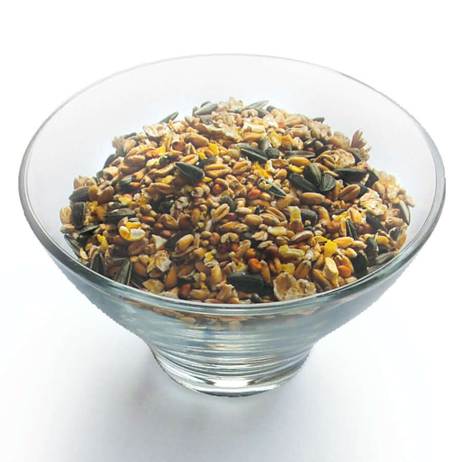 Garden bird food contains: Black Sunflower, Fine Oystershell Grit, Small Sunflower